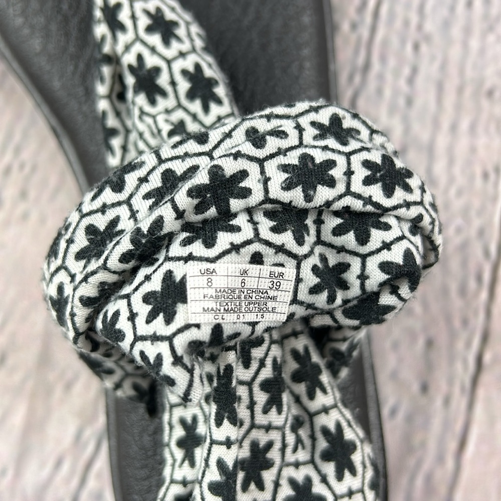 SANUK Black & White Yoga Mat Thong Sling Back Soft Cotton Sandals - Picture 12 of 17